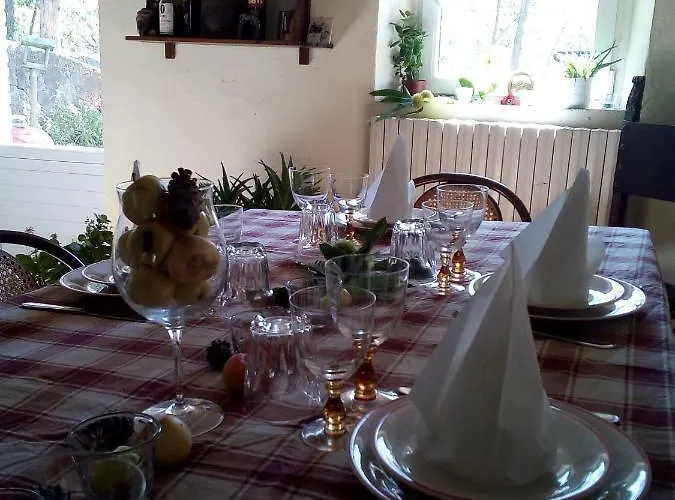 Oda ve Kahvaltı Monte Termine