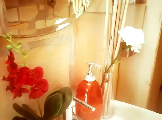 Oda ve Kahvaltı Monte Termine 3*